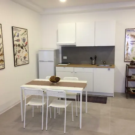 Casa4casa アパート